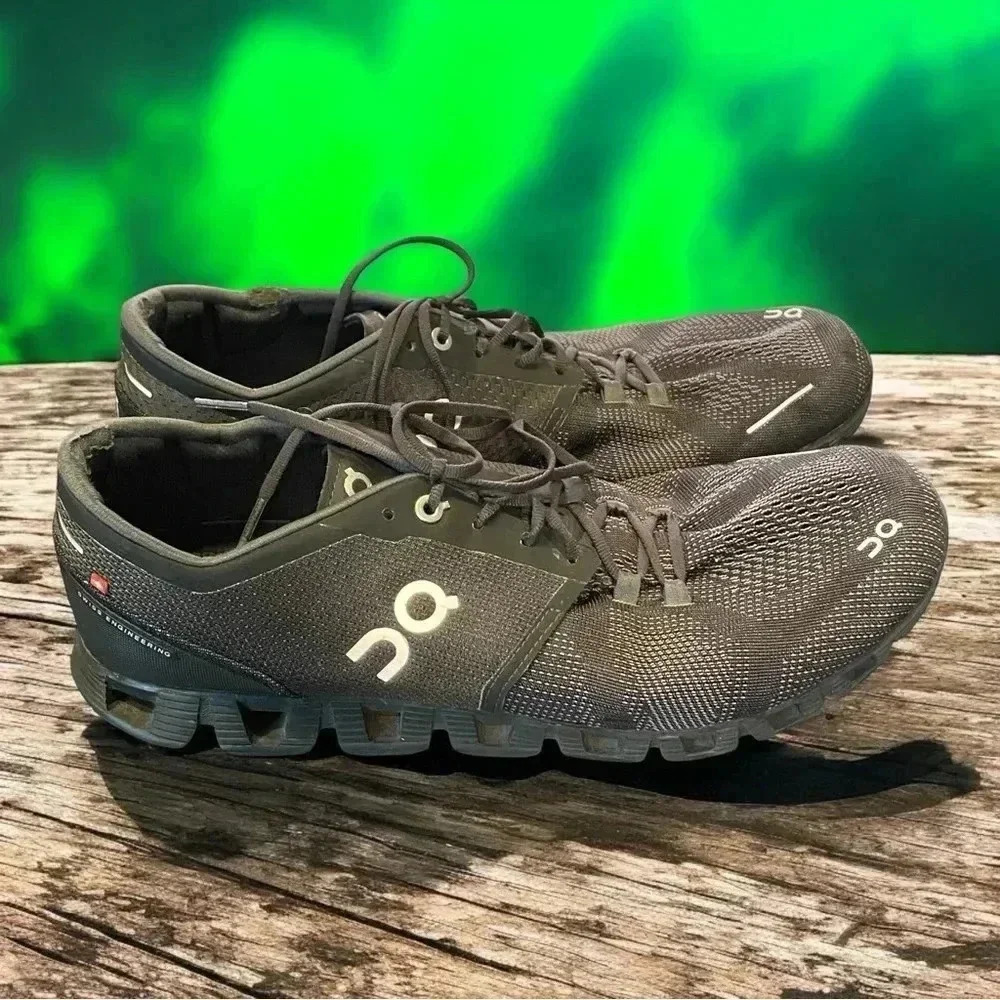 On Cloudstratus Running Shoes Mens 11 Black Shadow Trainers